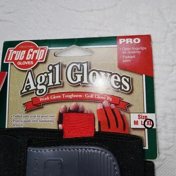 NWT  3 pair True grip work glove with touchscreen fingers. Size XL - Picture 3 of 5